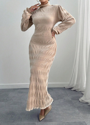 Бежевое кэжуал платье SHEIN однотонное