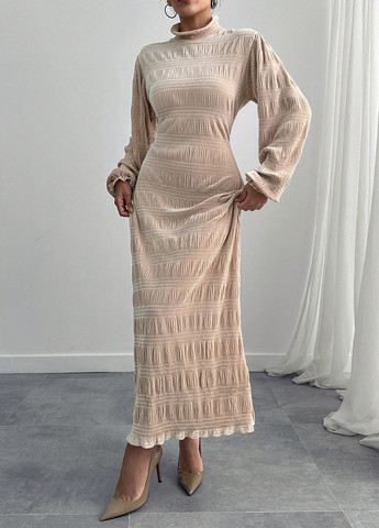 Бежевое кэжуал платье SHEIN однотонное