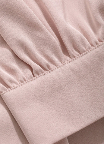 Пудровая блуза SHEIN