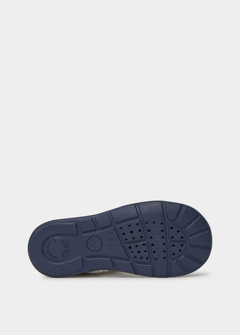 Белые кэжуал сандалии Geox на липучке