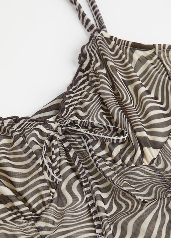 Бежевое кэжуал платье футляр H&M зебра