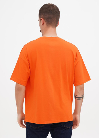 Оранжевая футболка Shik