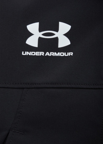 Чорна демісезонна куртка Under Armour