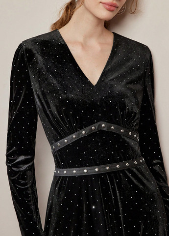 Чорна вечірня сукня кльош SHEIN однотонна