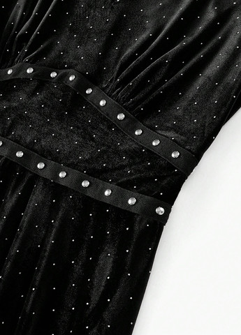 Чорна вечірня сукня кльош SHEIN однотонна