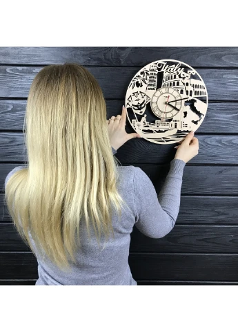 Круглий дизайнерський дерев`яний годинник «Спекотна Італія» 7Arts (253567316)