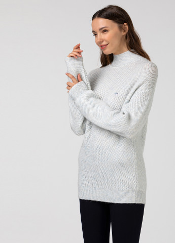 Светло-серый зимний свитер Lacoste
