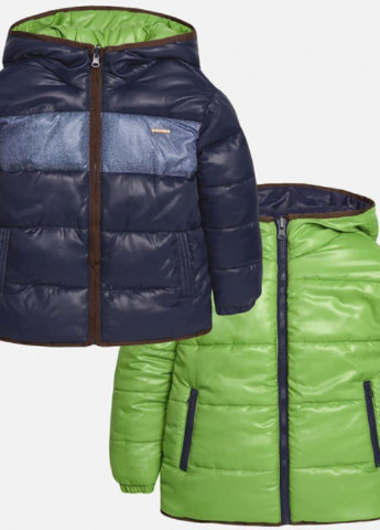 Салатовая зимняя куртка для мальчика двусторонняя Mayoral 7484