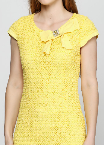Желтое кэжуал платье Janna