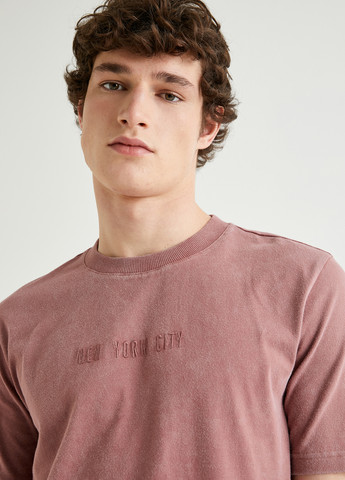 Розово-коричневая футболка KOTON