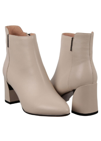 Осенние женские ботинки на каблуке 198646 Buts