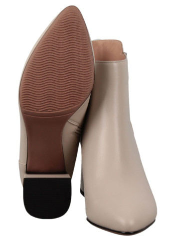 Осенние женские ботинки на каблуке 198646 Buts