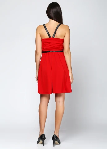 Червона коктейльна сукня Guess