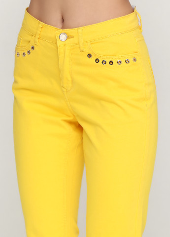 Желтые кэжуал демисезонные брюки Pedro Del Hierro