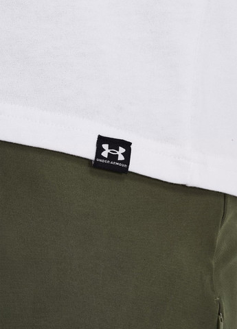 Белая футболка Under Armour