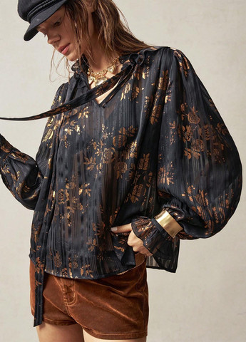 Чёрная блуза SHEIN