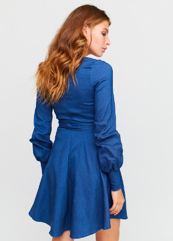Синее кэжуал платье на запах Karree однотонное