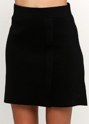 Черная кэжуал однотонная юбка Massimo Dutti клешированная