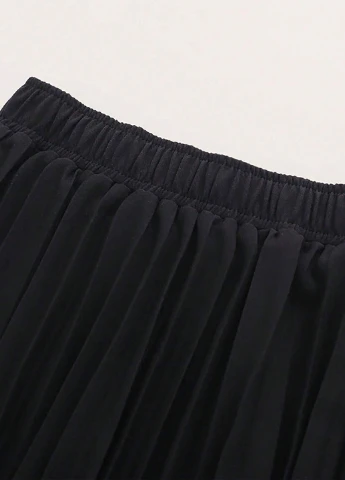 Черная кэжуал однотонная юбка SHEIN плиссе