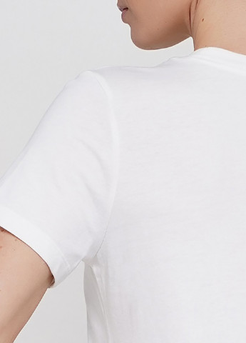 Біла літня футболка Nike W Nsw Tee Essntl Icon Futura