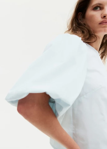 Блакитна блуза H&M