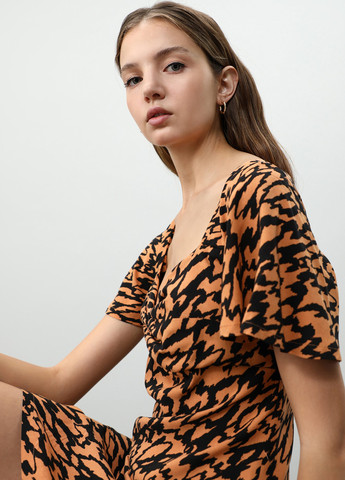 Коричнева кежуал сукня Lefties з абстрактним візерунком