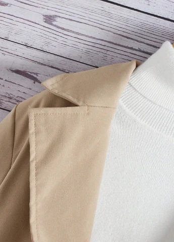 Бежевая демисезонная куртка SHEIN