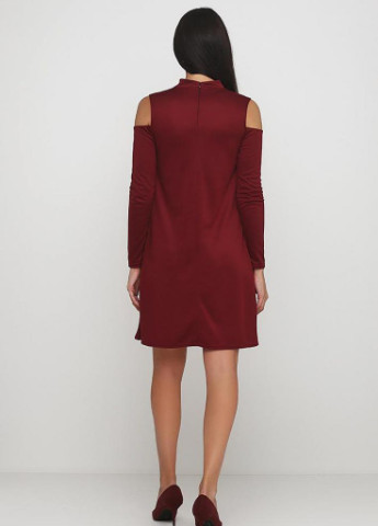 Бордова кежуал лаконічне плаття-трапеція з м'якого французького трикотажу з вирізами на плечах ella бордовий Podium однотонна