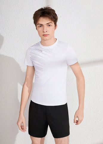 Комбинированный летний комплект (футболка, шорты) SHEIN