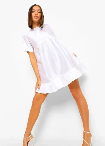 Белое кэжуал платье Boohoo однотонное