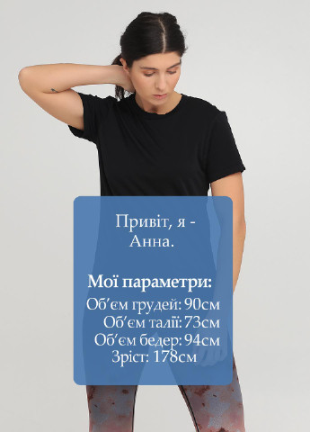 Черная всесезон футболка H&M