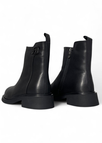 Зимние ботинки Melanda.M без декора