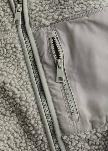 Сіро-зелена демісезонна куртка H&M