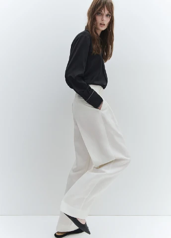 Чорна блуза H&M