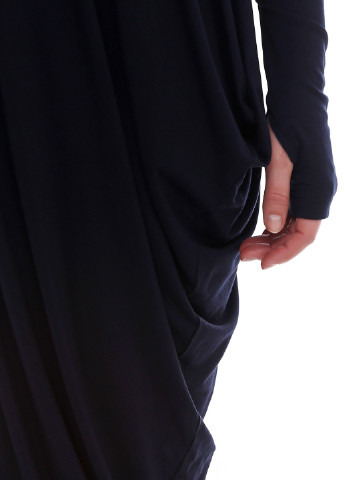 Серебряное кэжуал платье женское асимметричное трикотажное темно синего цвета длина миди с длинным рукавом-полуперчаткой платье-трансформер AURA однотонное