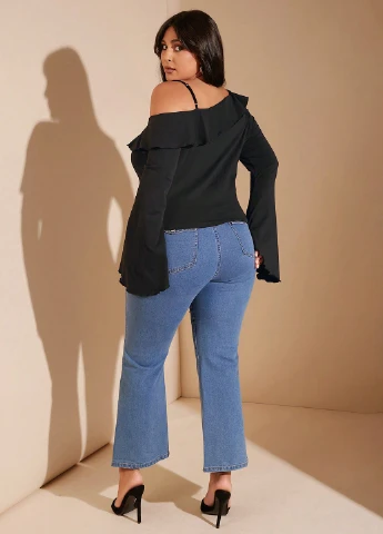 Чёрная блуза SHEIN
