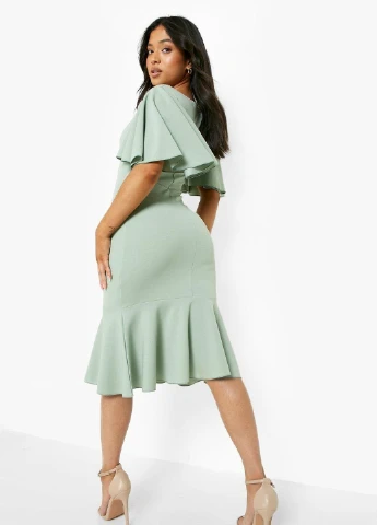 Оливковое (хаки) платье Boohoo