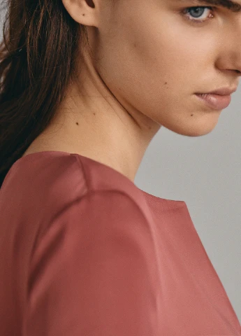 Рожева блуза Massimo Dutti