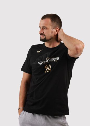 Чорна футболка Nike