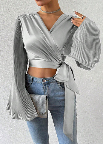 Серебряная блуза на запах SHEIN