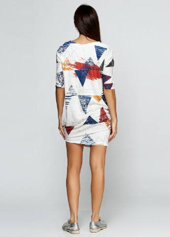 Бежевое кэжуал платье Mivite