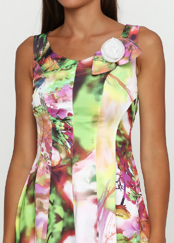 Зеленое кэжуал платье клеш Sassofono с цветочным принтом