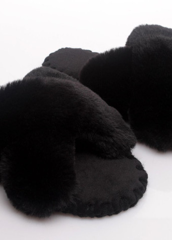 Черные тапочки Family Story с мехом