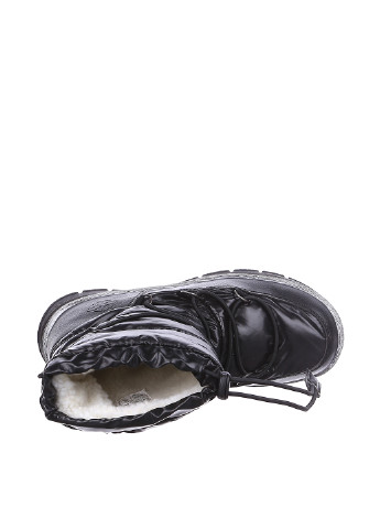 Черные дутики Esmara со шнуровкой
