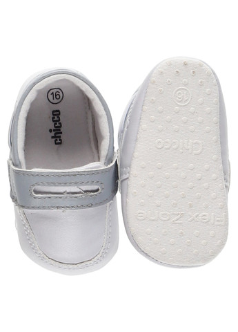 Белые пинетки Chicco с тиснением