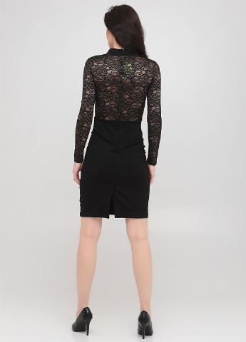 Чорна коктейльна сукня сукня-водолазка Isabel Garcia однотонна