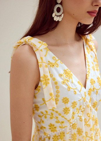 Білий кежуал сукня а-силует SHEIN з квітковим принтом