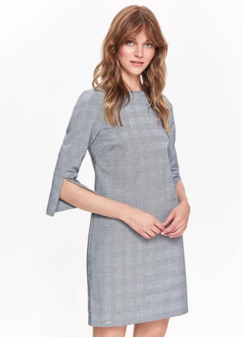 Серое кэжуал платье Let's Shop в клетку