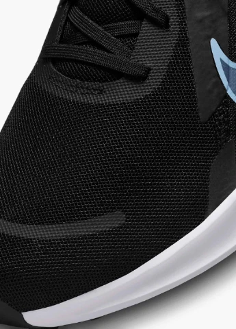 Черные демисезонные кроссовки беговые quest 5 Nike Nike QUEST 5