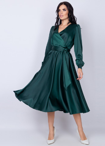 Темно-зеленое кэжуал платье клеш Seam однотонное